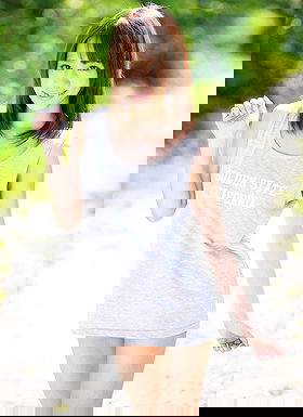 momonogi kana hanh trinh bieu tuong khien gioi tre chao dao voi phong cach rieng doc dao 697e835ade0a3